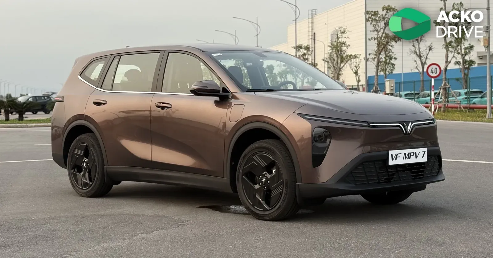 chi-con-15-ngay-cuoi-dung-bo-lo-uu-dai-thu-xang-doi-dien-len-den-129-trieu-dong-cho-vinfast-vf-mpv-7